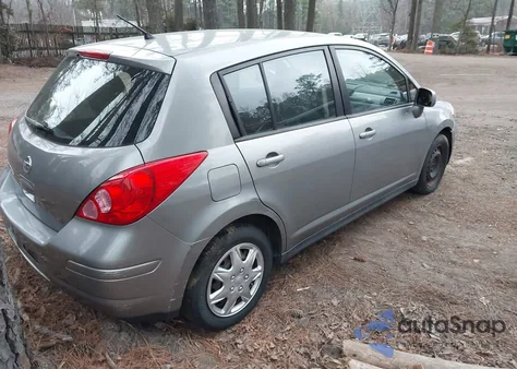 2012 Nissan Versa 1.8 S z USA, uszkodzony, nr VIN 3N1BC1CP0CK813093